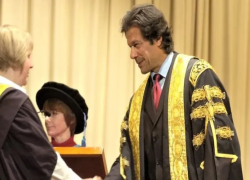 Imran Khan runs for Chancellor of Oxford University